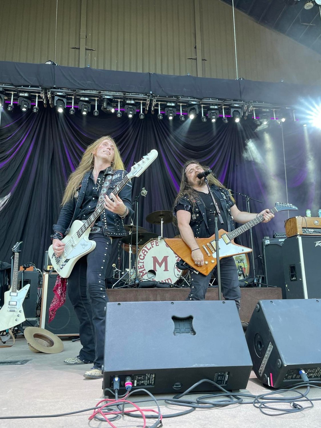 The Comancheros opened the show with a southern rock sound. Pictured left is lead guitarist and vocalist Bradley Hutchinson and right, Tanner Jones of Kirksville, Mo.
