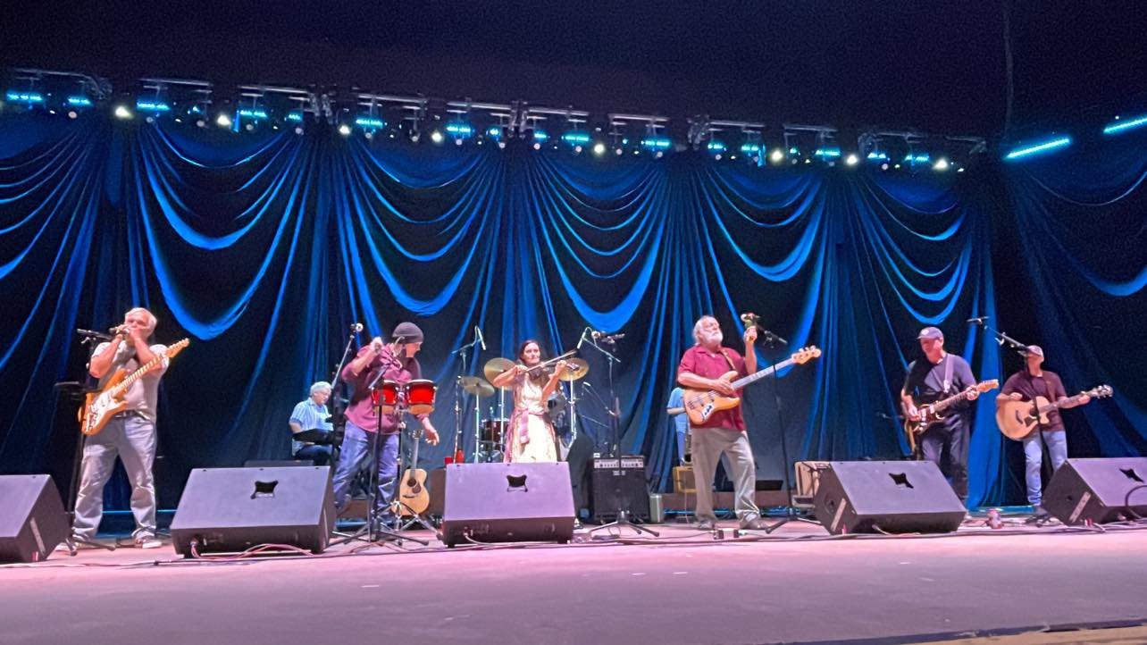 (L to R) Nick Sibley, Ruell Chappell, Molly Healey, Michael "Supe" Granda, Dave Painter and Jeremy Montgomery of the Ozark Mountain Daredevils.